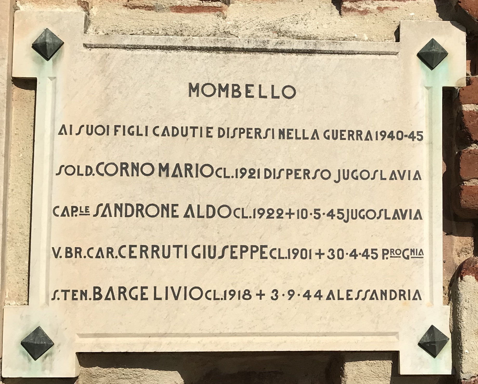 d mombello.jpg